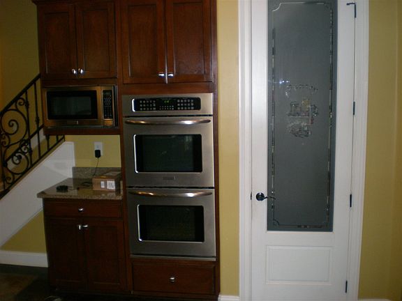4th image of 8955 River Meadow Dr