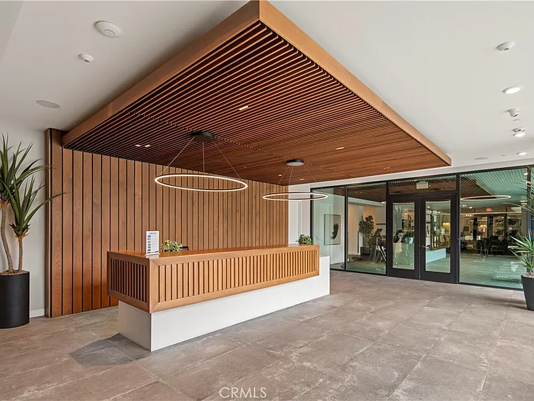 2602 Rivington — Photo 42