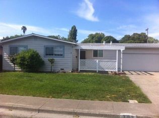 302 Adele Ave, Rohnert Park, CA 94928