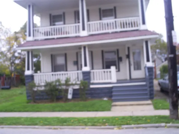 3157 W 104th St, Cleveland, OH 44111