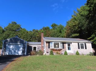 25 Donegal Cir, Barnstable, MA 02630