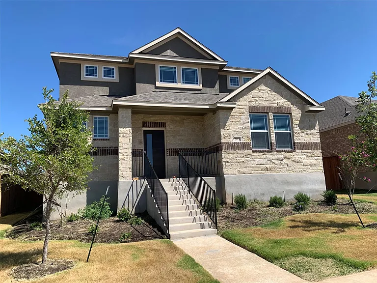 2913 Sage Ranch Dr — Photo 1