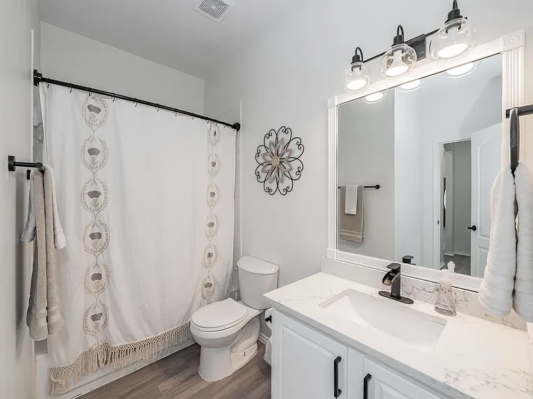 9040 Weller Ln — Photo 26