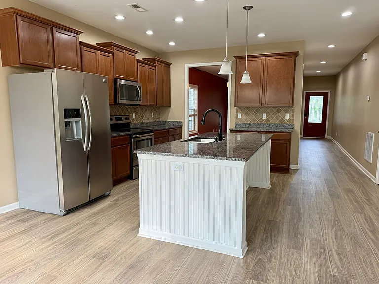 4127 Katherine Pl — Photo 4