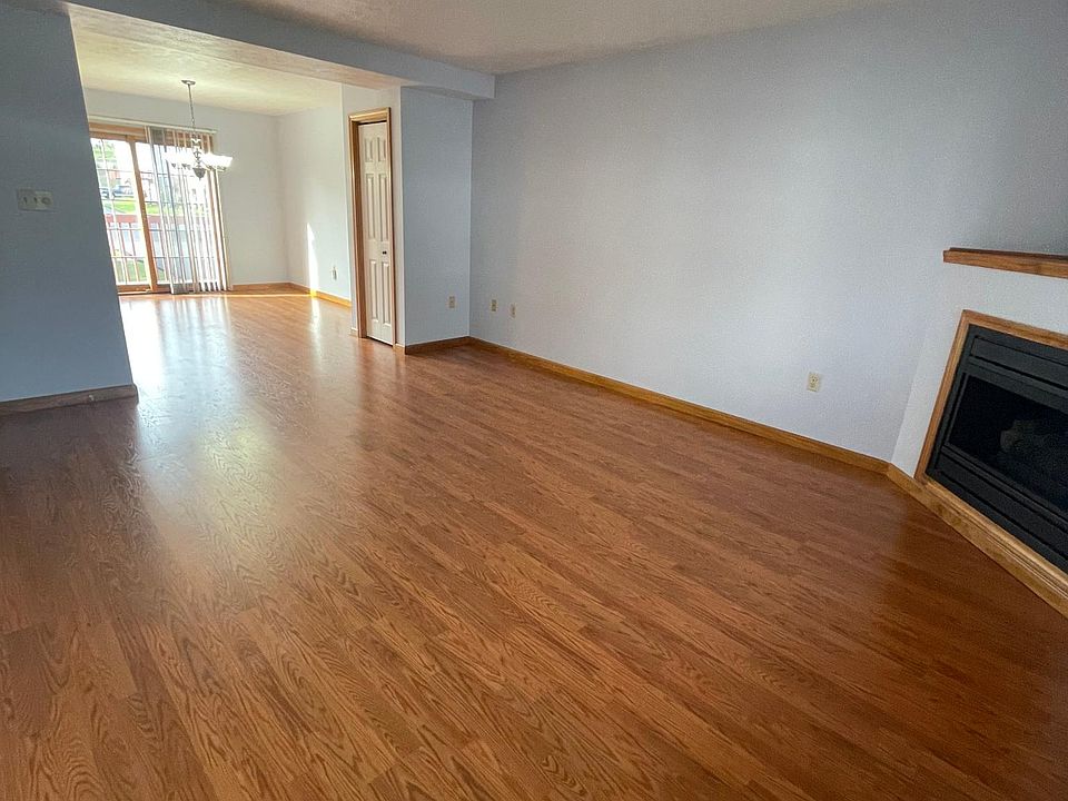1st image of 504 Cattail Ln
