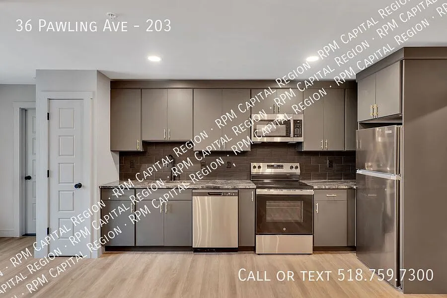 36 Pawling Ave Boutique Apartments- Unit 203 — Photo 3