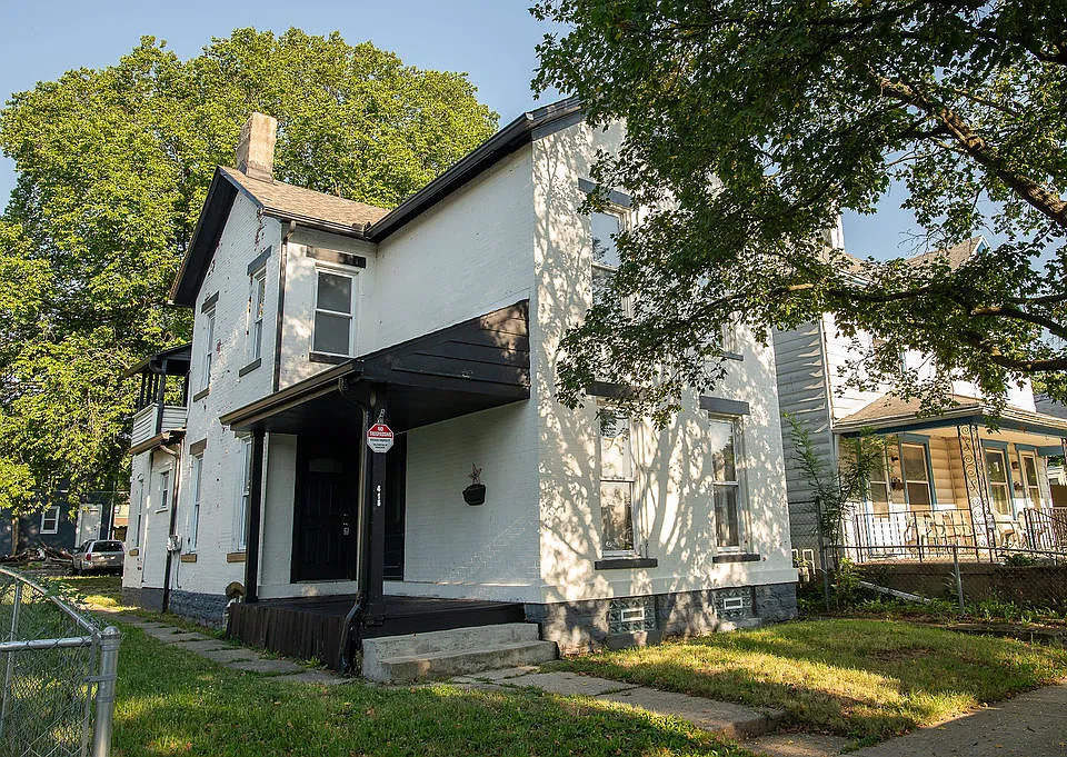 415 Brightwood Ave #1
