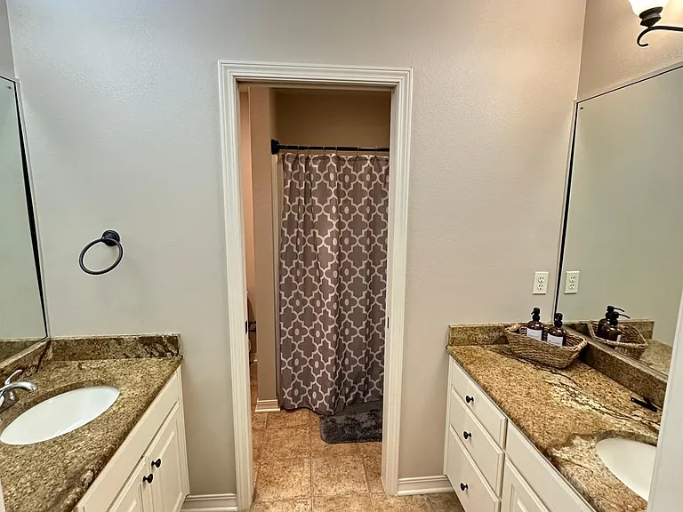 200 Grey Eagle Dr — Photo 26