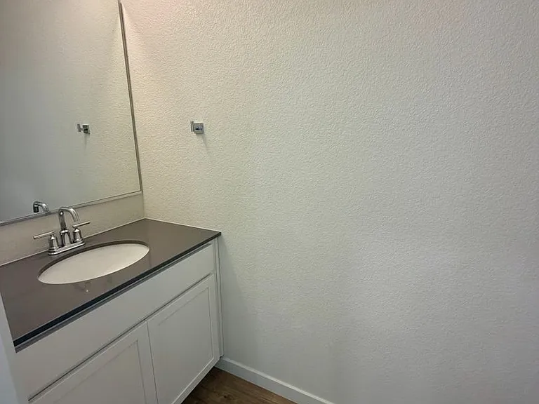 3913 Net St — Photo 6