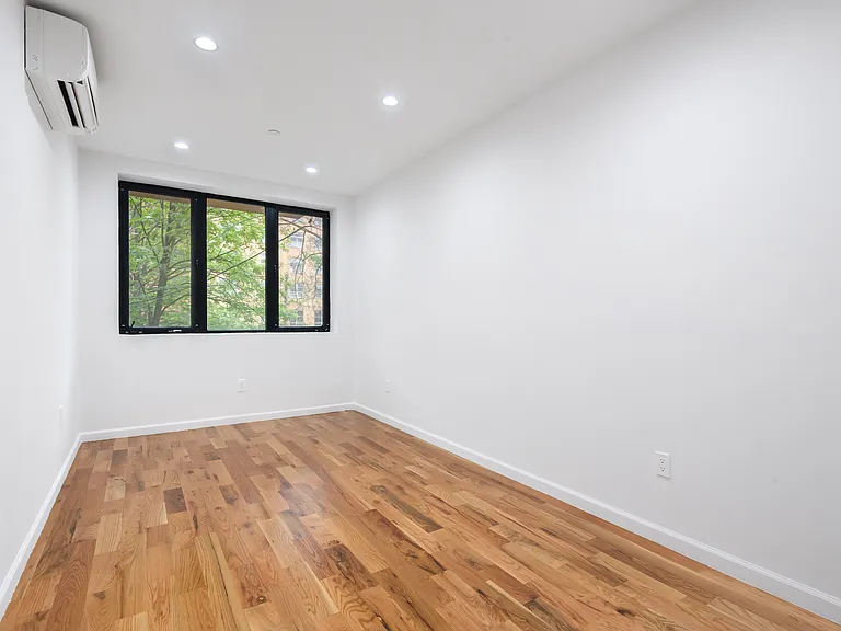 830 Herkimer St #2F — Photo 6