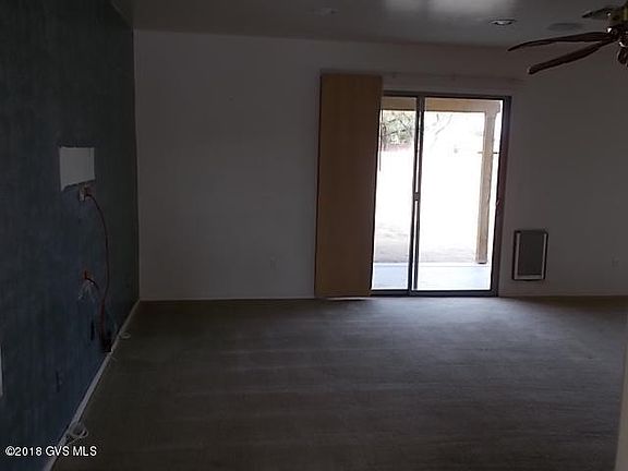 4th image of 446 W Cedar Chase Dr