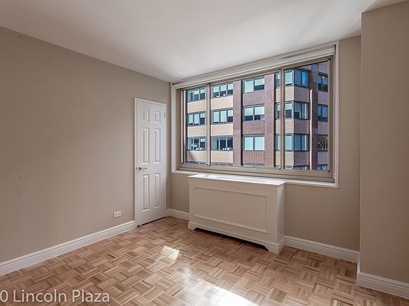 3rd image of 30 W 63rd St APT 5O