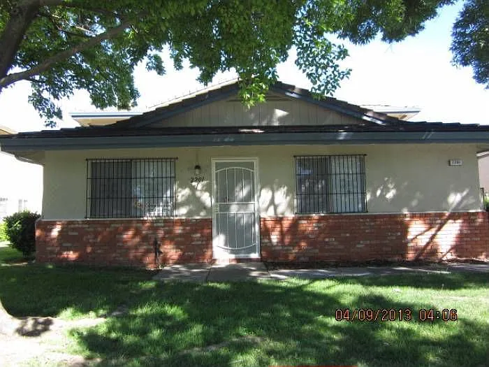 2201 Lemontree Way Unit 1 photo 1