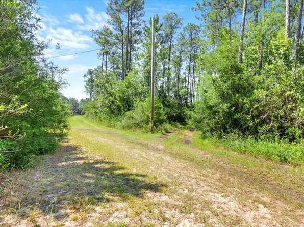 19293 Ida Ln, Seminole, AL 36574