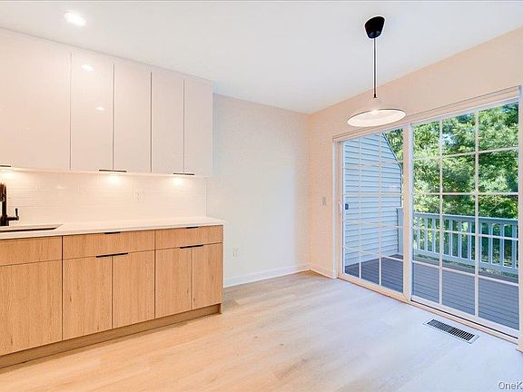 4th image of 6204 High Ridge Court