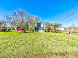 91 Crestmont St, Pointblank, TX 77364
