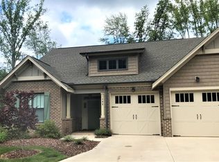 105 Beckham Dr, Greensboro, NC 27455