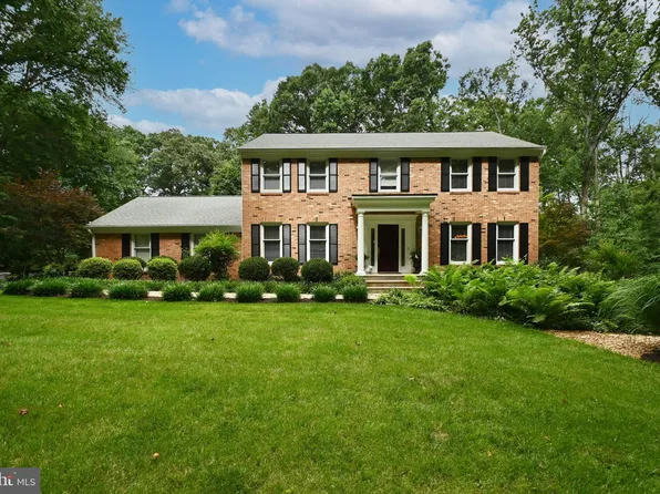 13044 Bateman Ct, Woodbridge, VA 22192