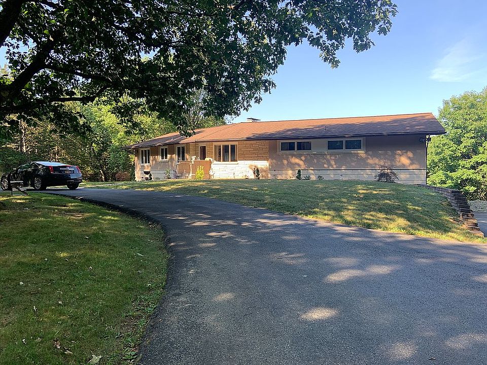1st image of 43 Schyler Dr