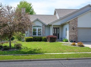 1106 Turnberry Court, Waunakee, WI 53597
