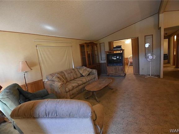 3rd image of 1359 Terrace Dr