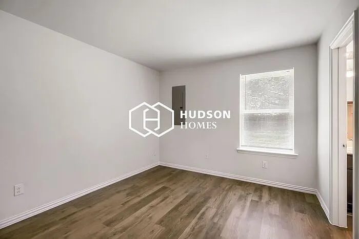 4508 Wiman Dr — Photo 9
