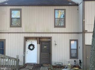 402 Bromley Est, Clementon, NJ 08021
