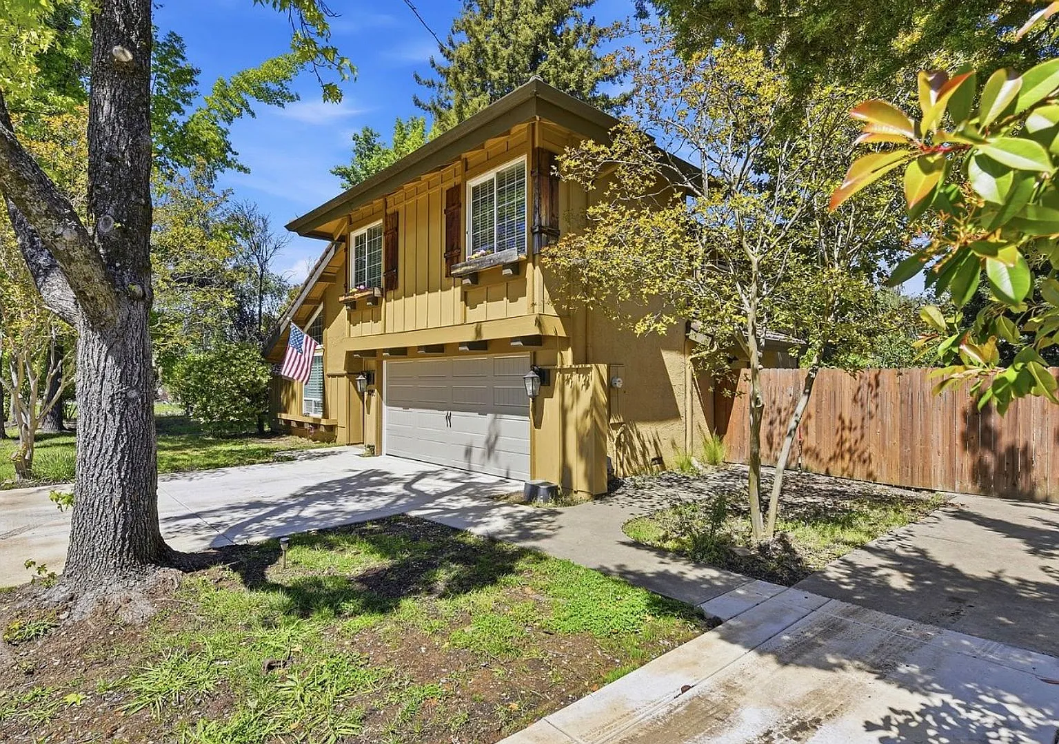 Wonderful 4bd/2.5ba Cameron Park Home with Pool and RV Access! — Photo 3