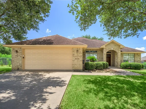 1610 Allison St, Brenham, TX 77833