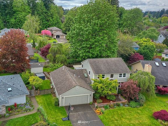 2nd image of 2817 41st Way SE