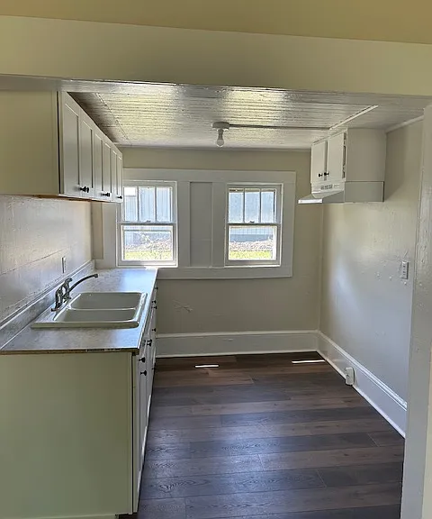 302 Ridgeway Pl — Photo 5