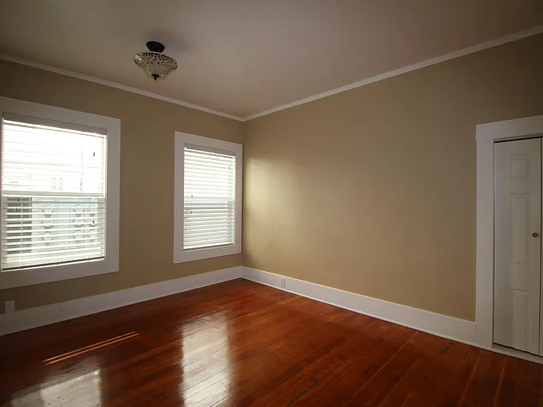 6207 Phinney Ave N — Photo 11