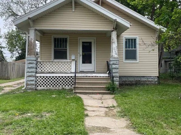 3269 Orchard St, Lincoln, NE 68503