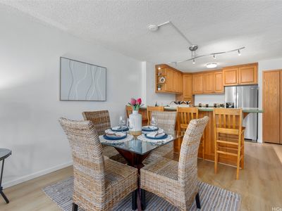 3138 Waialae Ave APT 521, Honolulu, HI, 96816