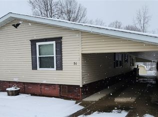 51 Tracy Ln, Hiram, OH 44234