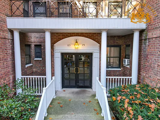 Sold by Royal House Realty, Inc. | media 2