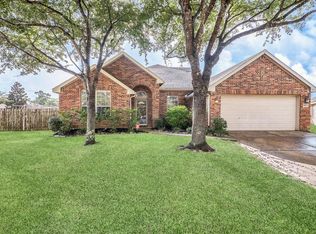 31202 Rainwood Park Ln, Spring, TX 77386