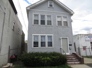 810 E Saint Georges Ave, Linden, NJ 07036