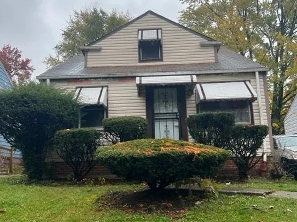 4305 E 163rd St, Cleveland, OH 44128