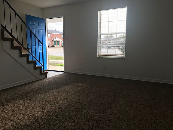 4th image of 362 Peabody Dr APT 2