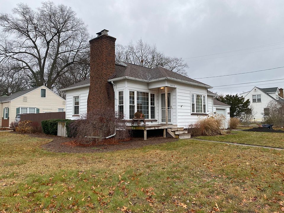 2572 Glenside Blvd, Muskegon, MI 49441 Zillow