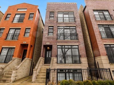 3015 N Damen Ave #2, Chicago, IL, 60618