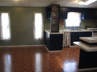 2828 Nelsons Lndg, Manhattan, KS 66502