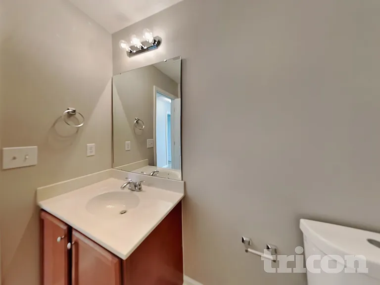 47 Hallow Oak St — Photo 15