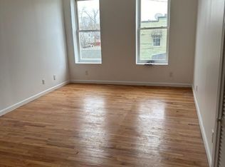 632 2nd Ave APT 15, Troy, NY 12182