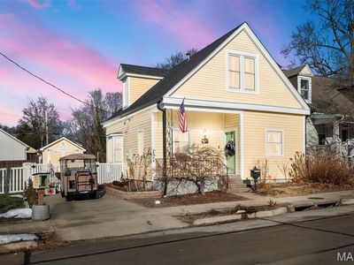 917 N 5th St, Saint Charles, MO, 63301