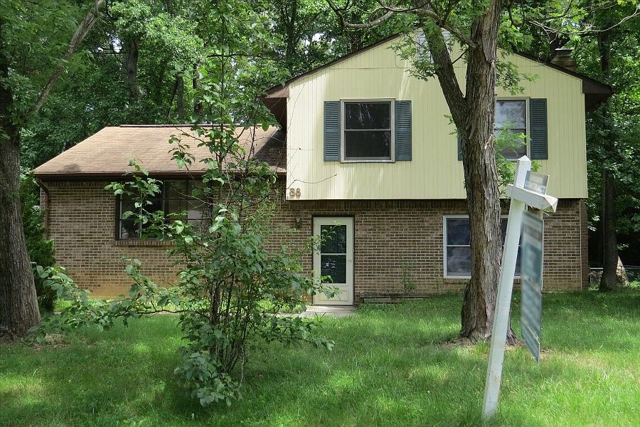 1st image of 36 Ocala Ln