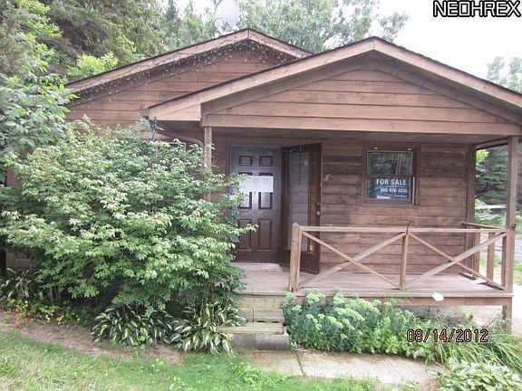 2nd image of 23761 Parkwood Dr