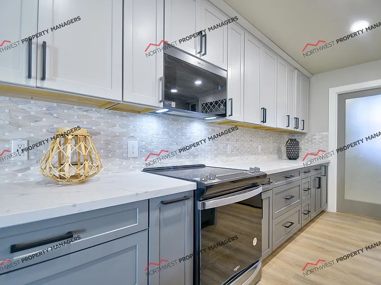 101 Sycamore Ln — Photo 11