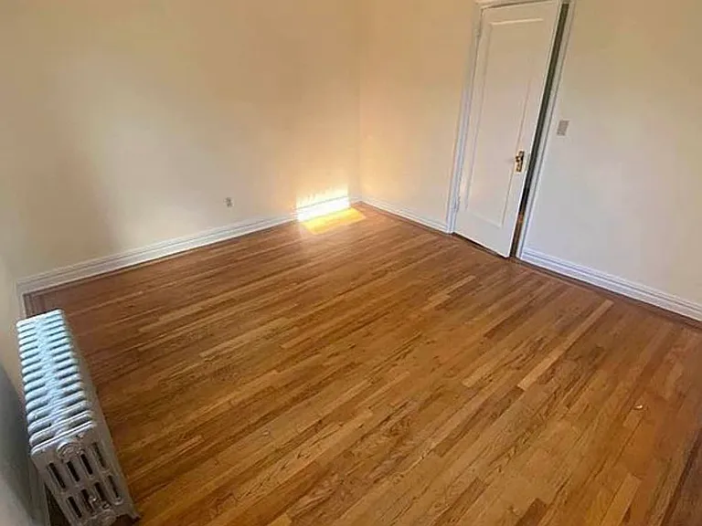 2157 Wallace Ave #6F — Photo 9